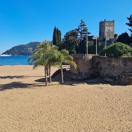 Rez De Jardin Au Calme Et Proche Mer Mandelieu Exterior foto